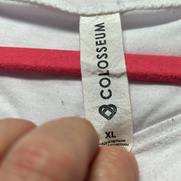 5 Oklahoma State University T-shirts. 3/L &  2 XL. I think 3 are XL 2 L. - Picture 16 of 16